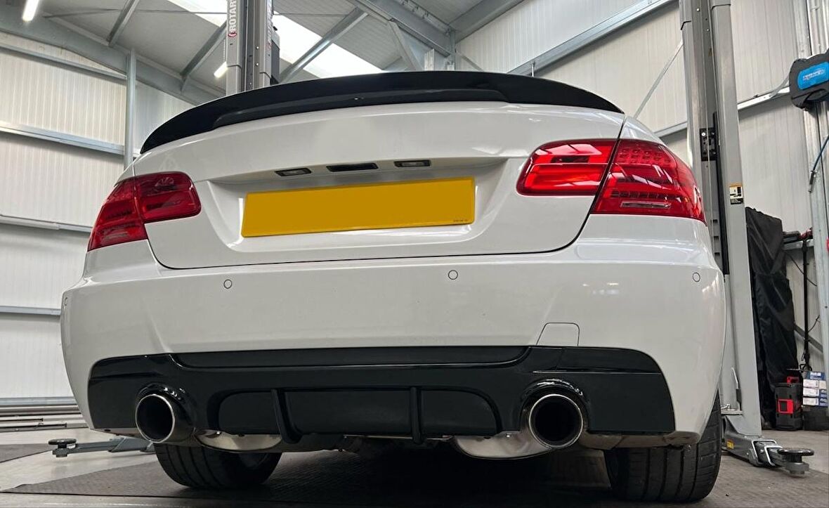 Bmw 3 Serısı E92 Spoıler  - Pıano Black (Parlak Sıyah)