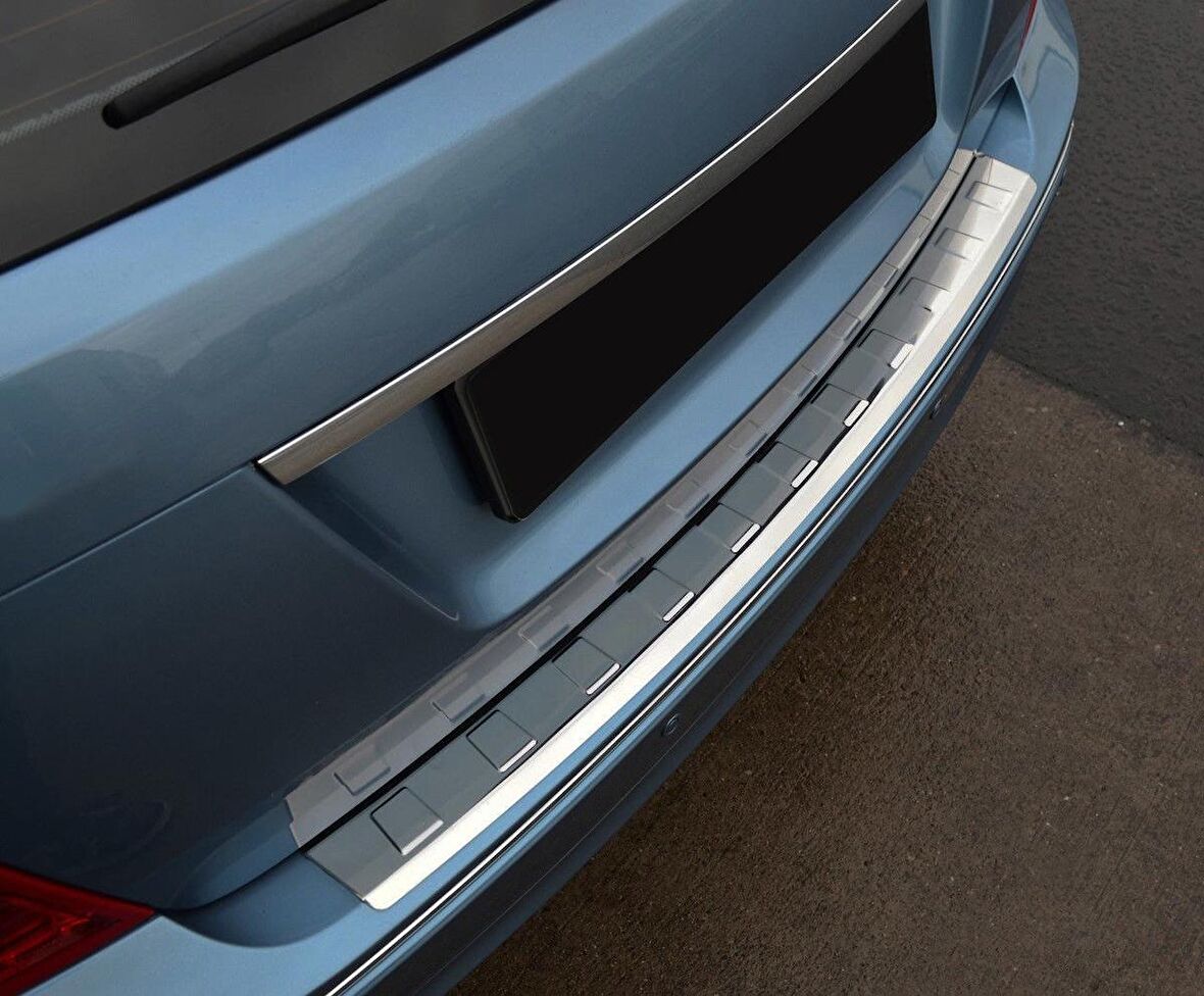 Mercedes C Serisi W204 Sw Krom Arka Tampon Eşiği 2007-2014