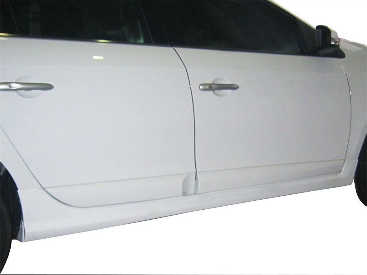 Renault Fluence SM3 Marşpiyel 2 Prç Fiber 2010 ve Sonrası