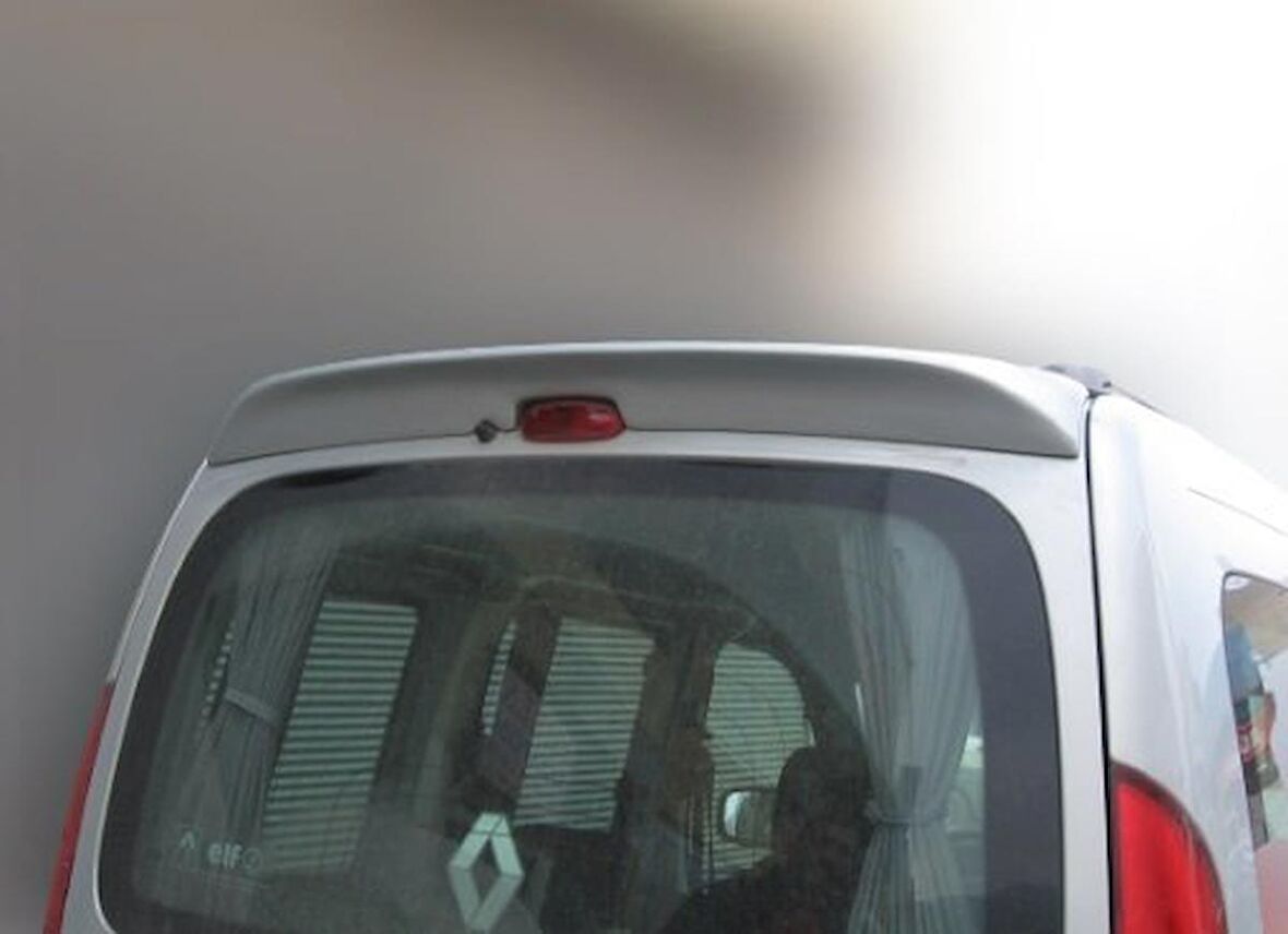 Renault Kango Spoiler Boyalı