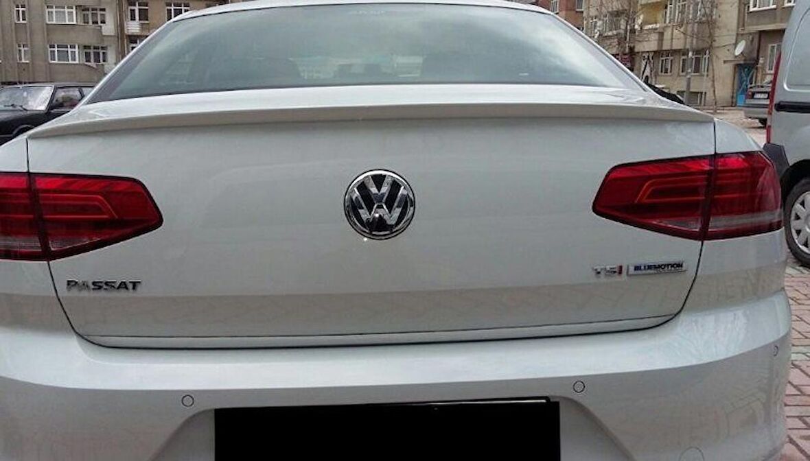 Volkswagen Passat B8 Spoiler 2015-
