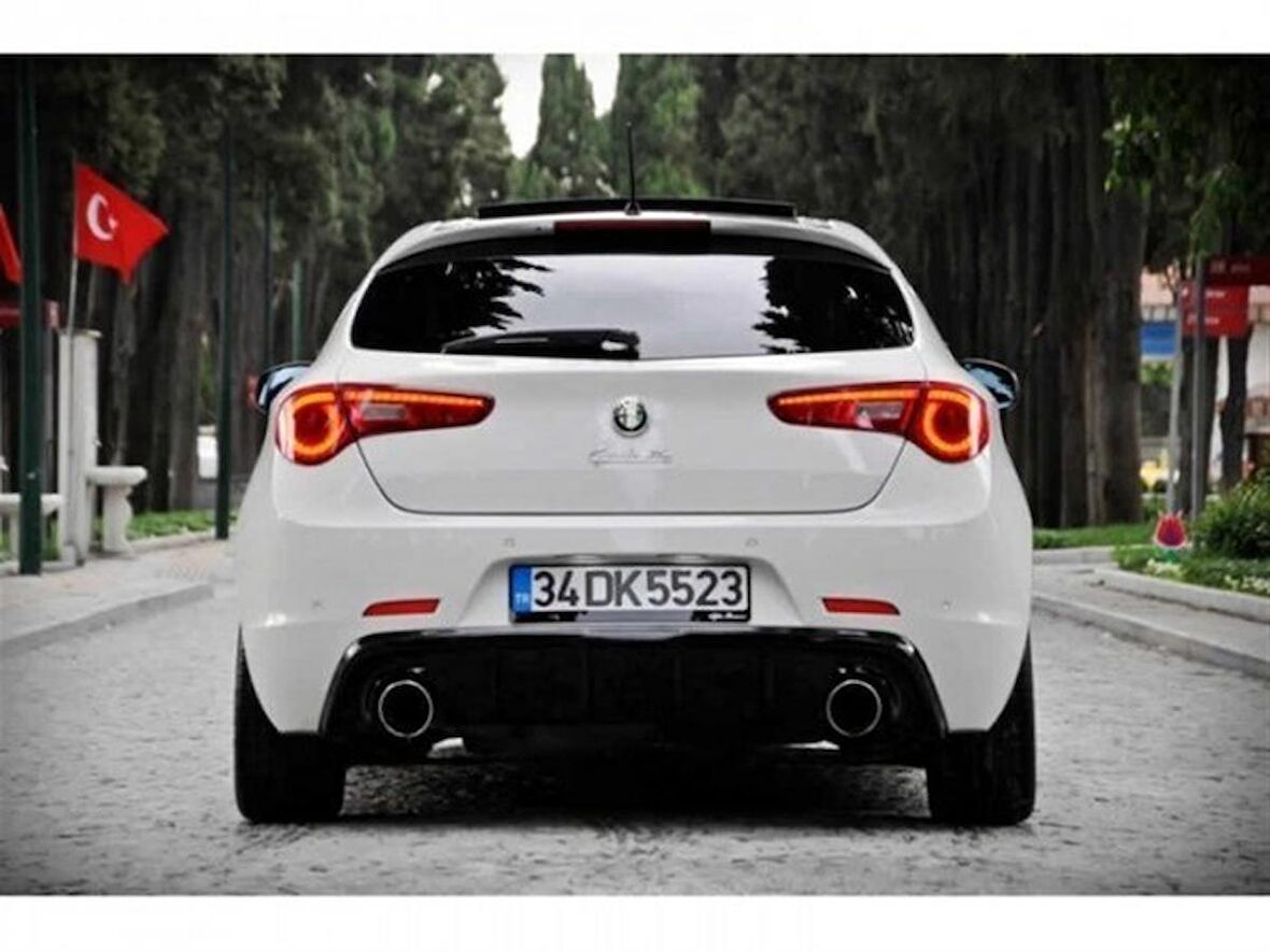 Alfa Romeo Giulietta Difüzör (Çift Çıkış)