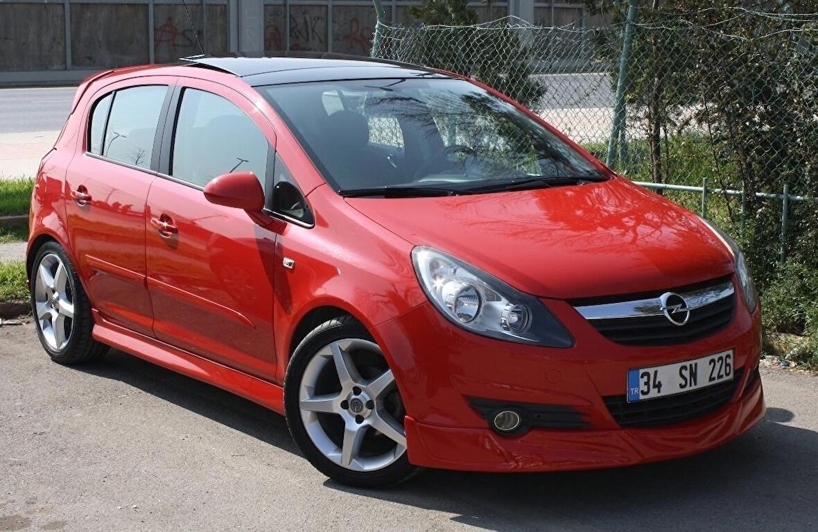 Opel Corsa D Yan Marşpiyel