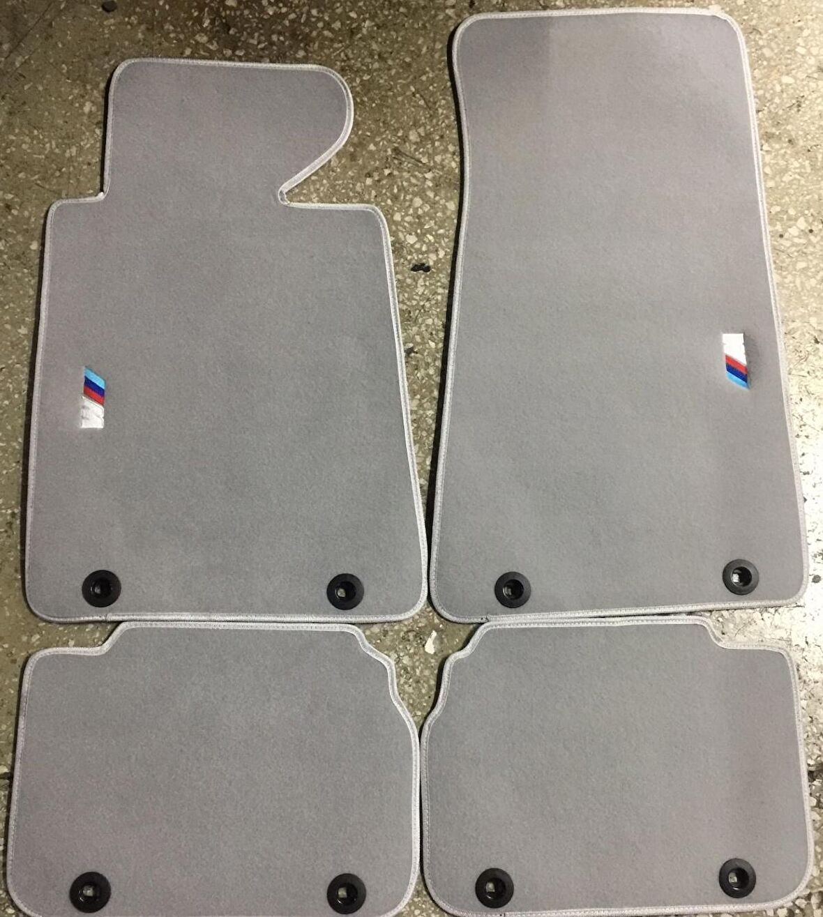 TÜM ARAÇLARA UYGUN ARAÇ İÇİ HALI PASPAS GRİ(ARAÇ BELİRTİNİZ)