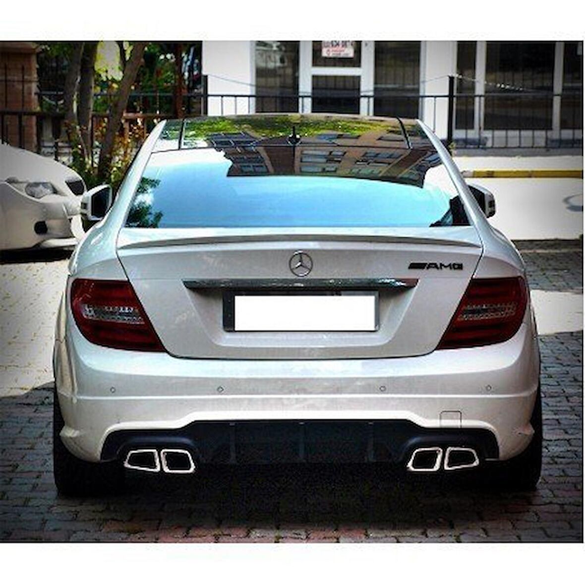 Mercedes W204 C180 Makyajlı Difüzör