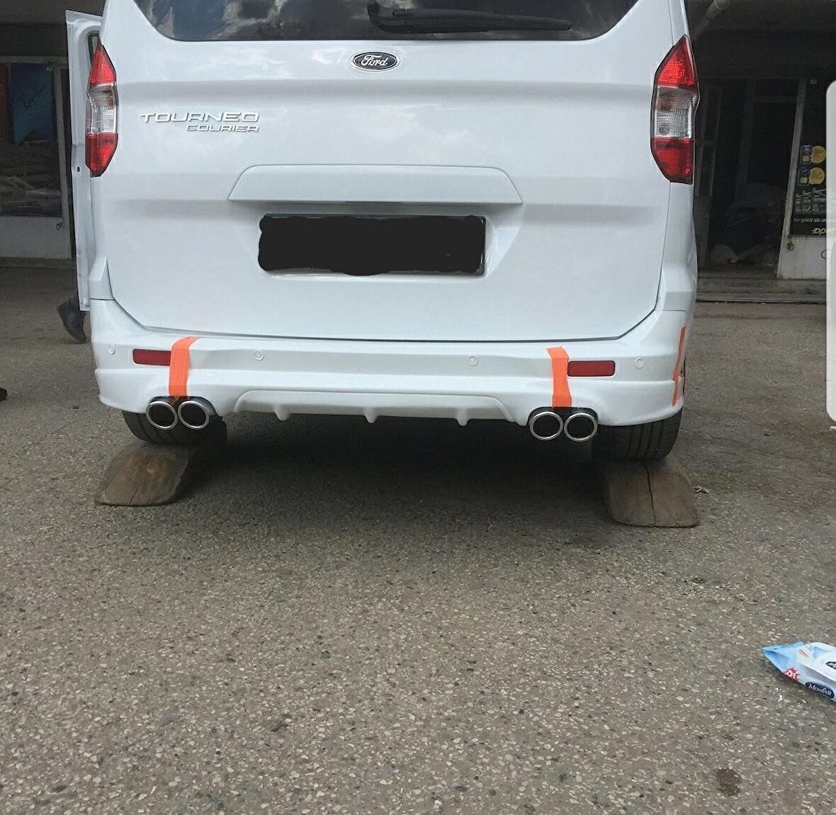 Ford Courier Arka Karlık Boyalı 2018- XX Model