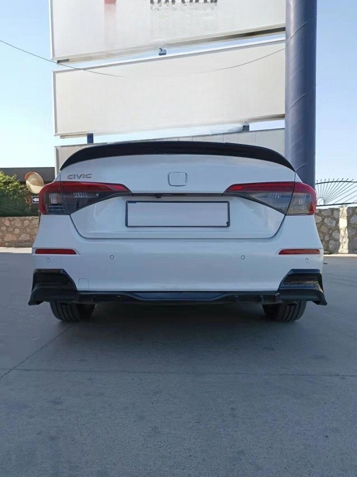 2022 CIVIC ARKA FLAP TAKIMI - PIANO BLACK