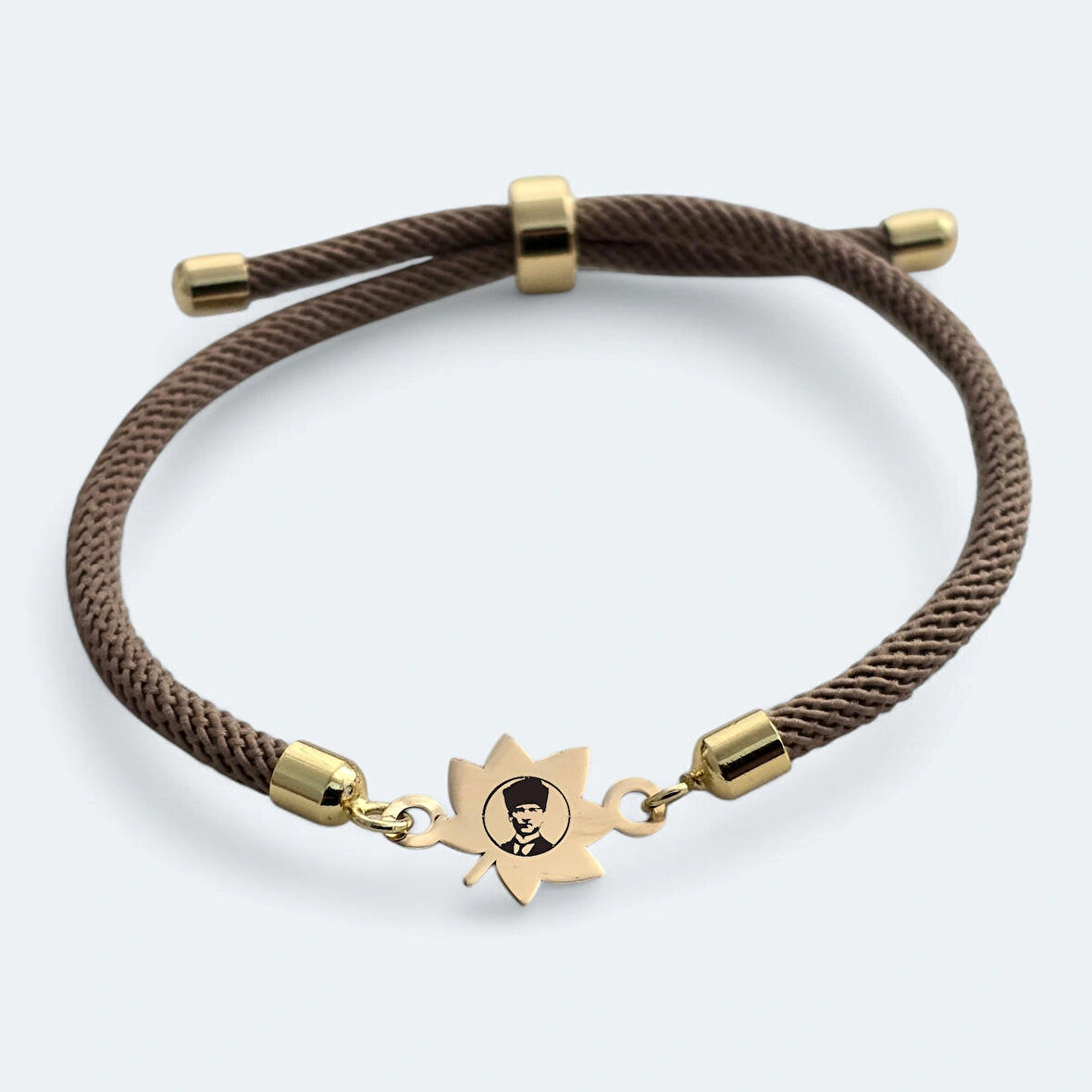 Atatürk Temalı Yaprak Figürlü 14 Ayar Altın Plakalı Örgü İpli Hediye Bileklik-331sembol-kahverengi