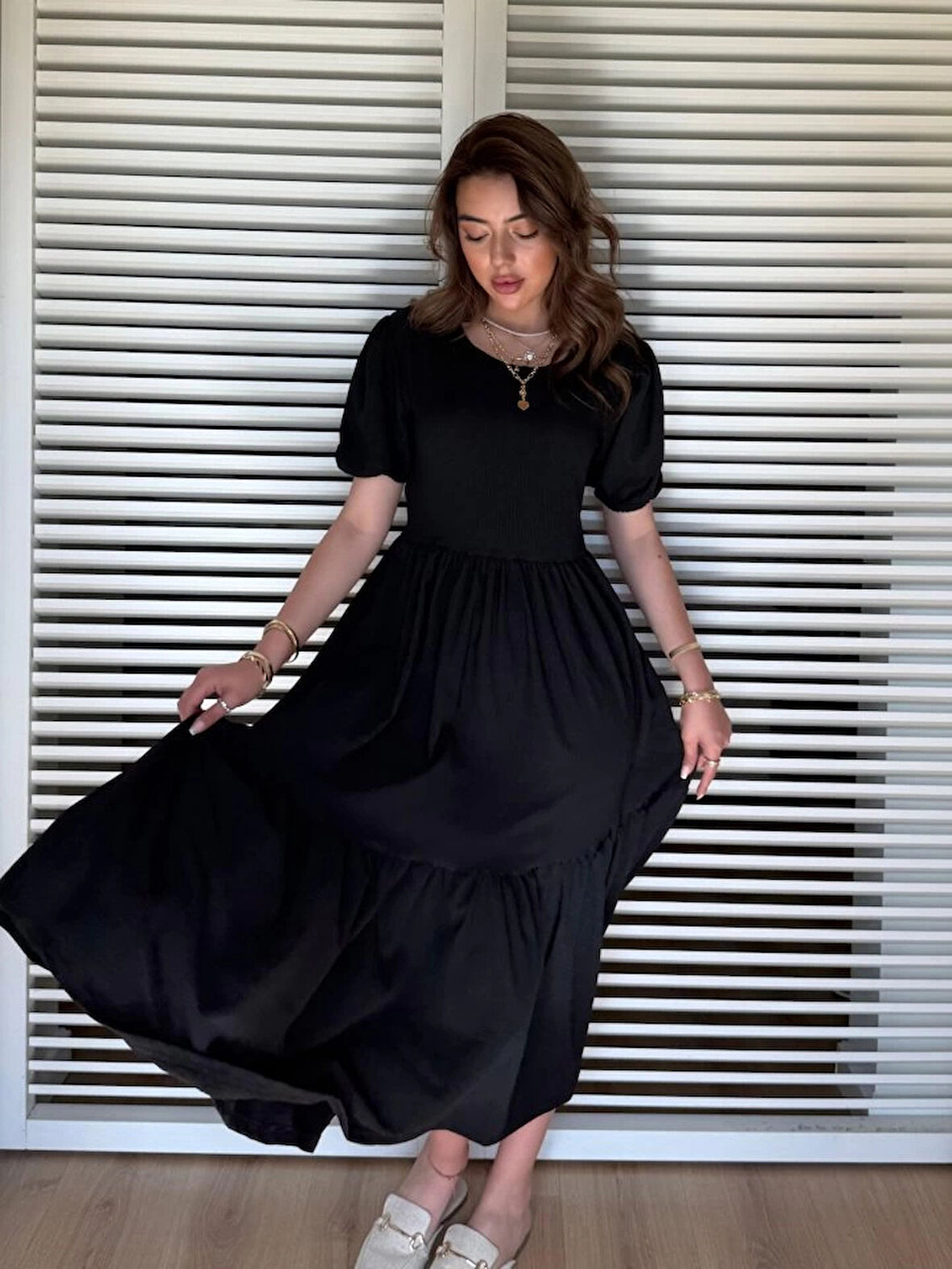 MDB Kadın Kısa Kollu Yakası Açık Katlı Bürümcük Balon Elbise