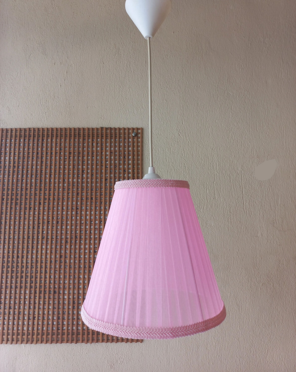 P-13 Pembe Organze Sarma Yatak Odası Çocuk Odası Genç Ve Bebek Odası Avize Aydınlatma Sarkıt