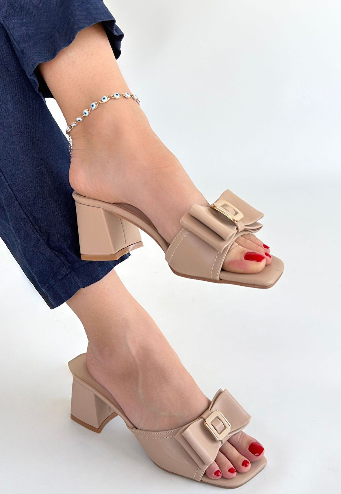 Tokalı Topuklu Terlik Cilt Nude Topuk Boyu 7 Cm