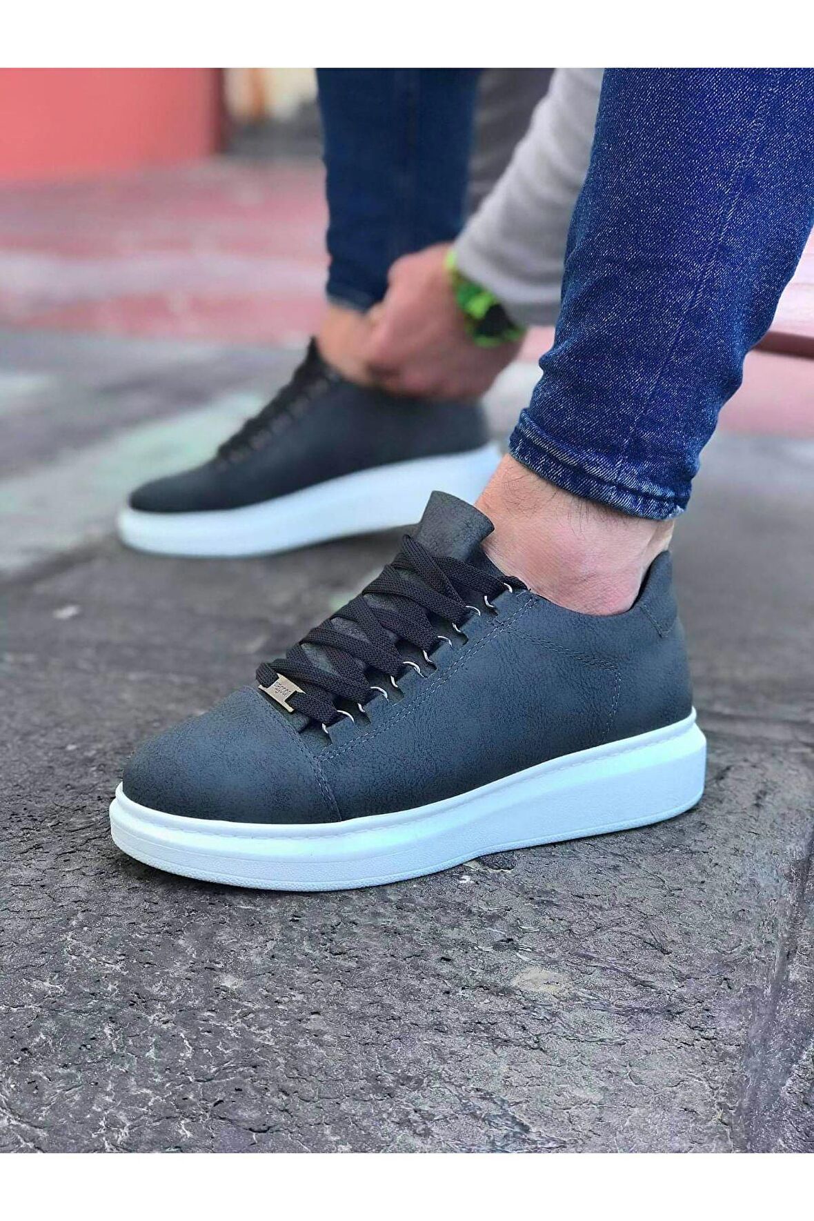 Beyaz Tabanlı Düz Erkek Casual Ayakkabı Vegan Gri Topuk Boyu 3 Cm