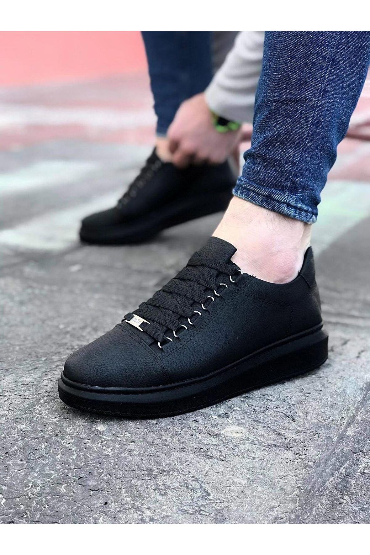 Düz Erkek Casual Ayakkabı Vegan Kömür Topuk Boyu 3 Cm