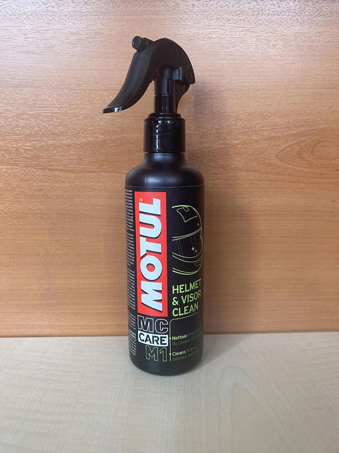 MOTUL MC CARE M1 HELMET&VISOR CLEAN 250ML