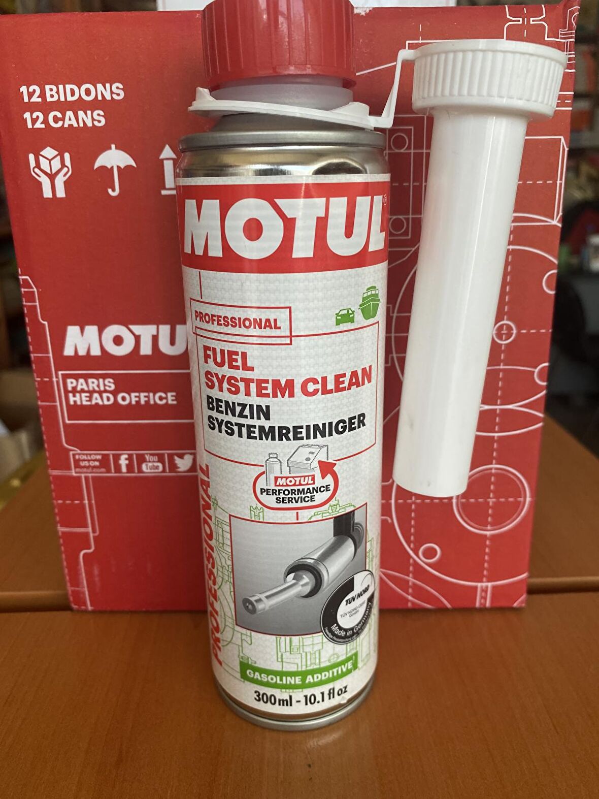 MOTUL FUEL SYSTEM CLEAN BENZİN 300ML(ÜT:26/04/2021)