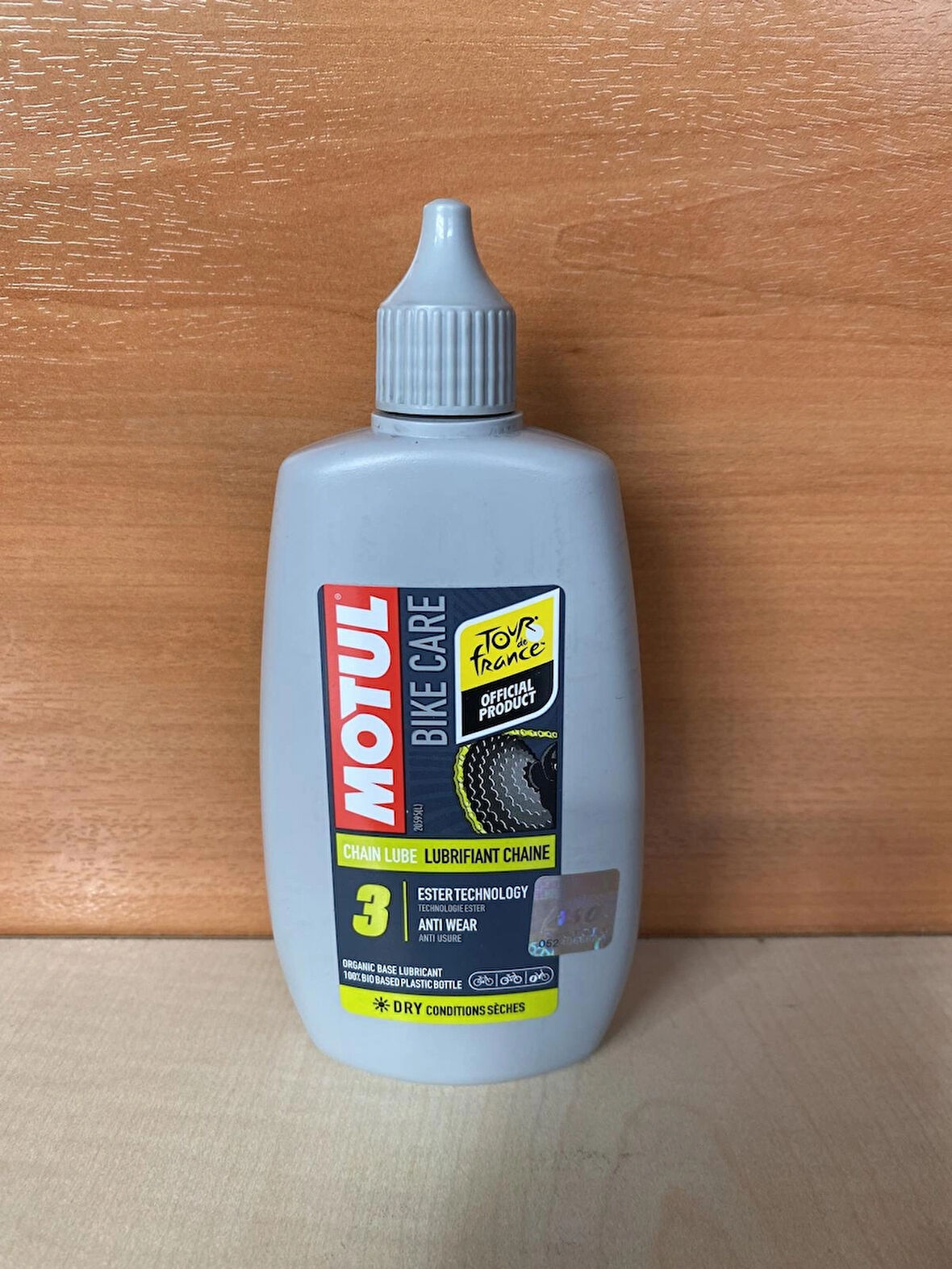 MOTUL BIKE CARE CHAIN LUBE DRY -KURU KOŞULLAR İÇİN ZİNCİR YAĞI 100ML
