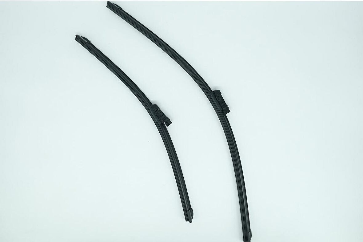 BOSCH AEROTWIN VOLVO S40 (2005 - 2012) ÖN CAM SİLECEK TAKIMI