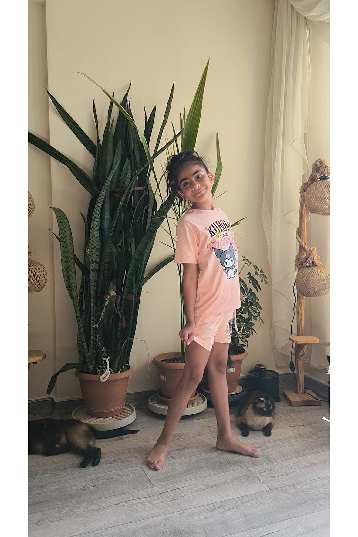 Kız Çocuk Şortlu Takım Kuromi Somon