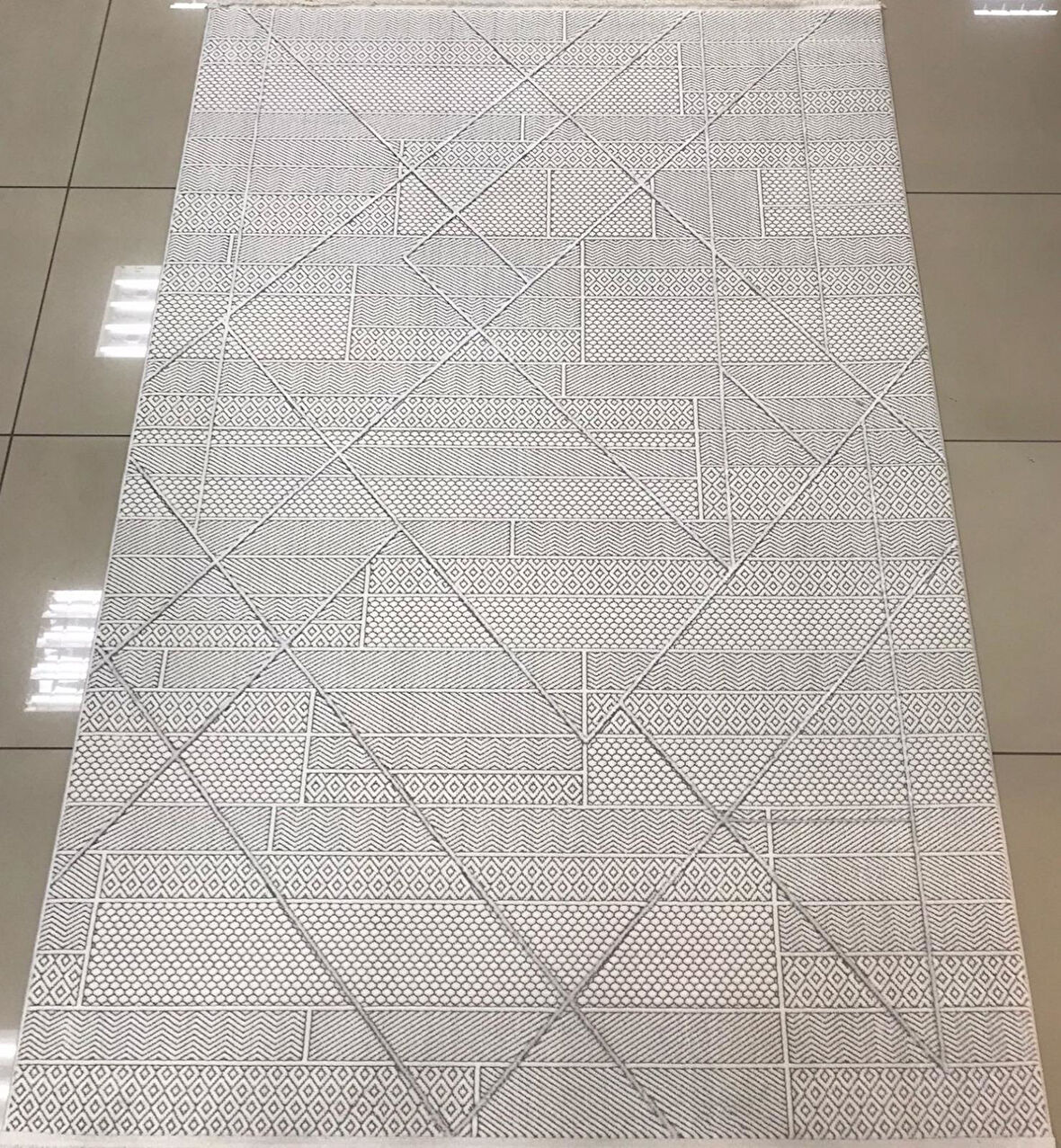 Merinos Halı Ritim 773338 060 Serisi Salon Oturma Yatak Odası Halısı