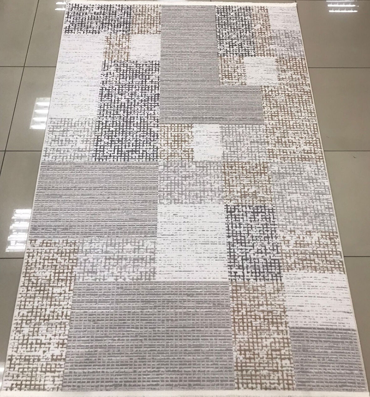Merinos Halı Vista 76596 957 Serisi Triko Akrilik Salon Oturma Yatak Odası Halısı