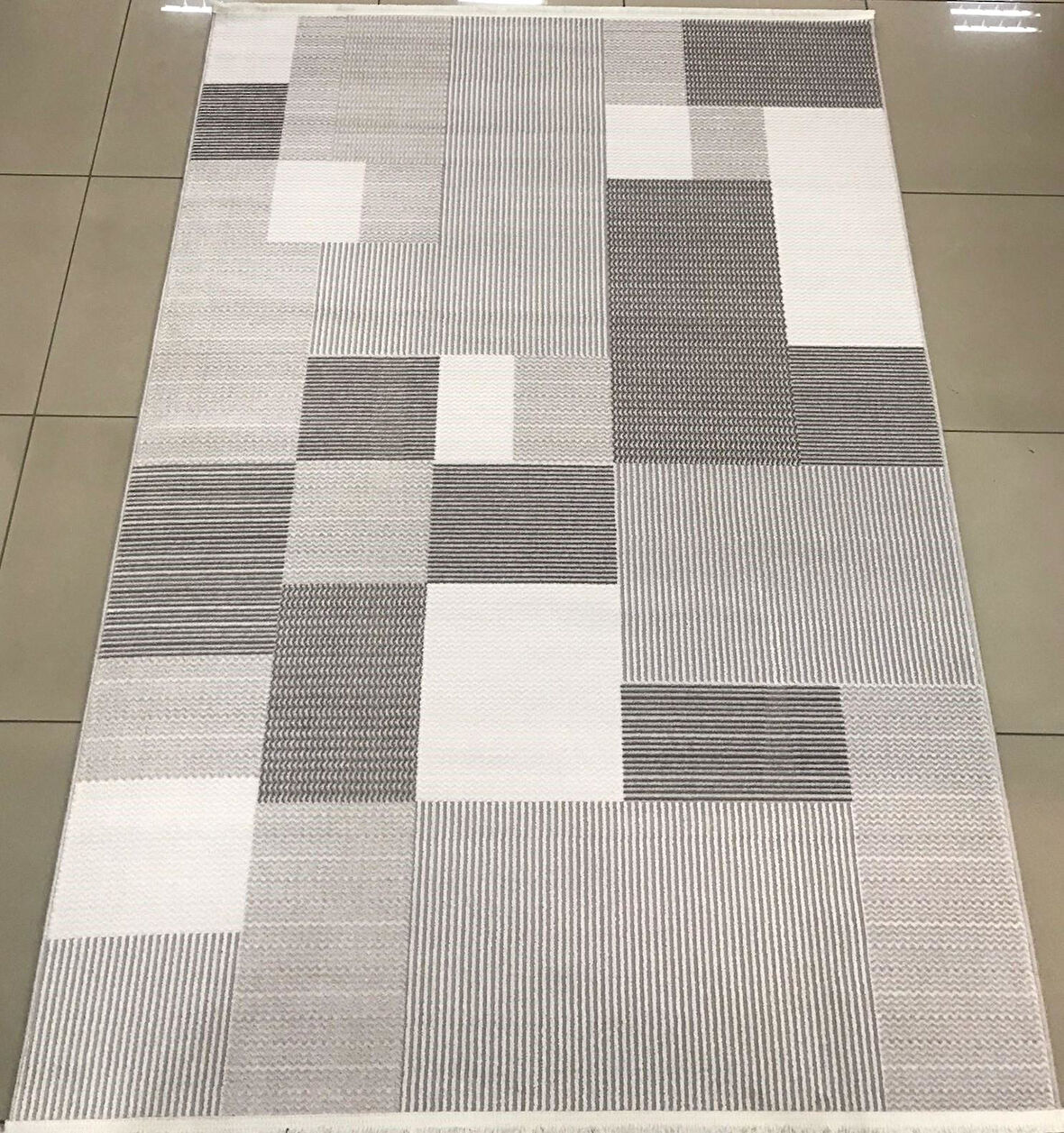 Merinos Halı Vista 76594 095 Serisi Triko Akrilik Salon Oturma Yatak Odası Halısı