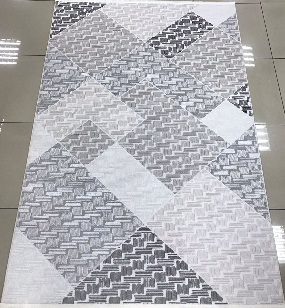 Merinos Halı Vista 76595 095 Serisi Triko Akrilik Salon Oturma Yatak Odası Halısı