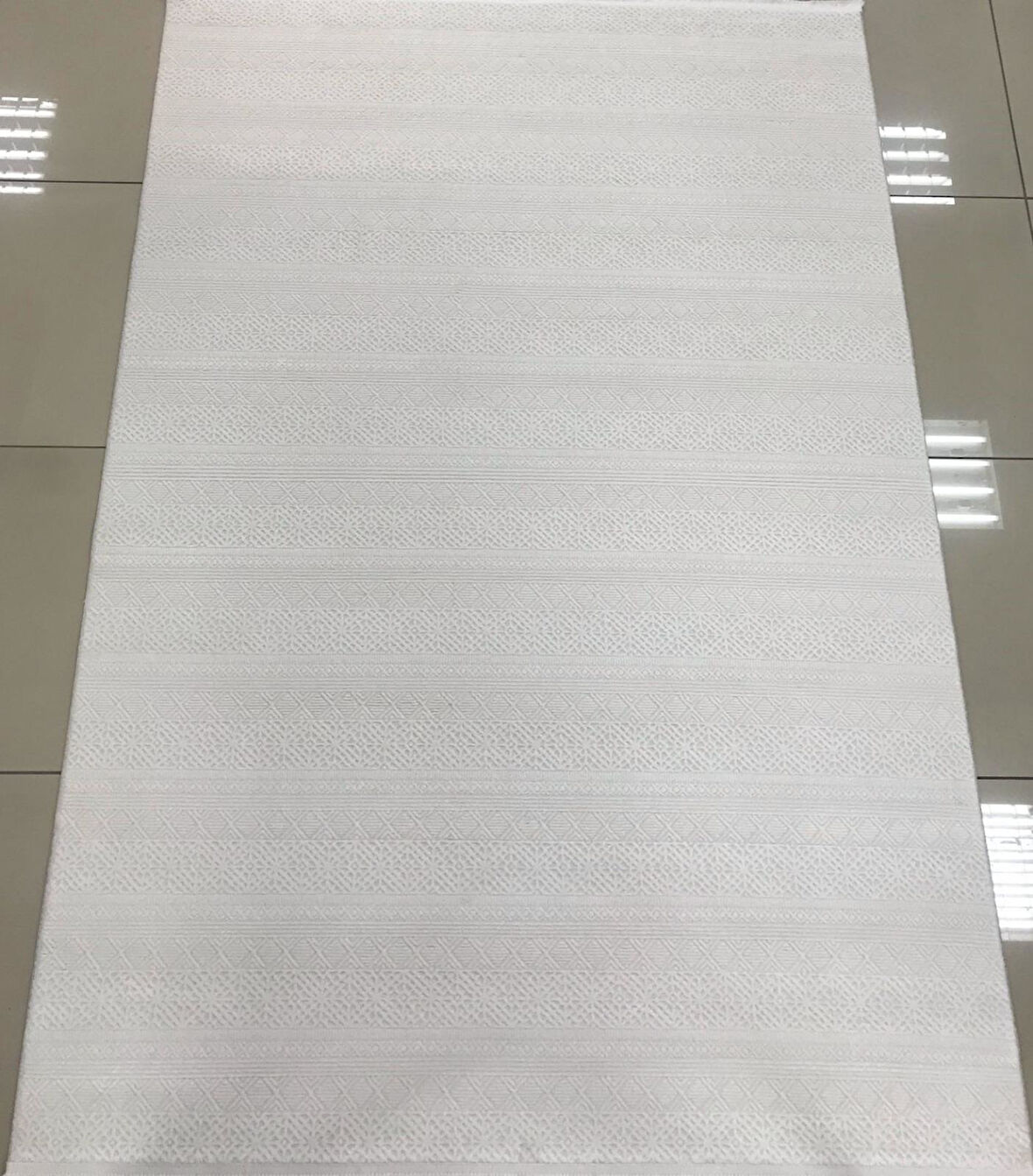 Padişah Halı Essence 72490 060 Serisi Akrilik Salon Oturma Yatak Odası Halısı