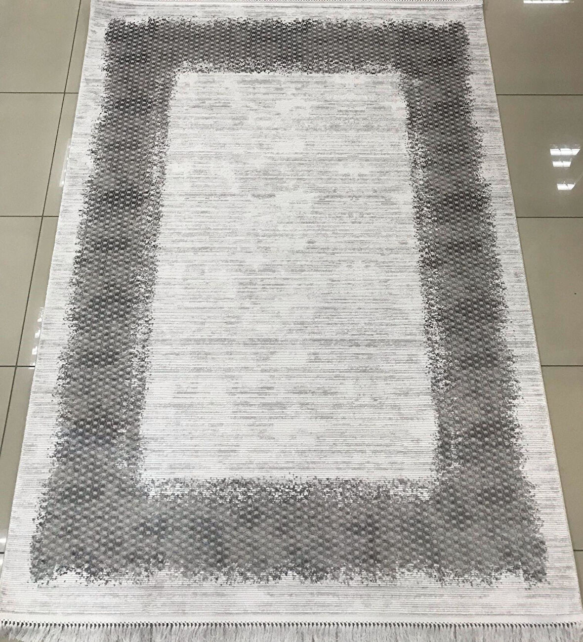 Padişah Halı Safir 73938 097 Serisi Akrilik Salon Oturma Yatak Odası Halısı