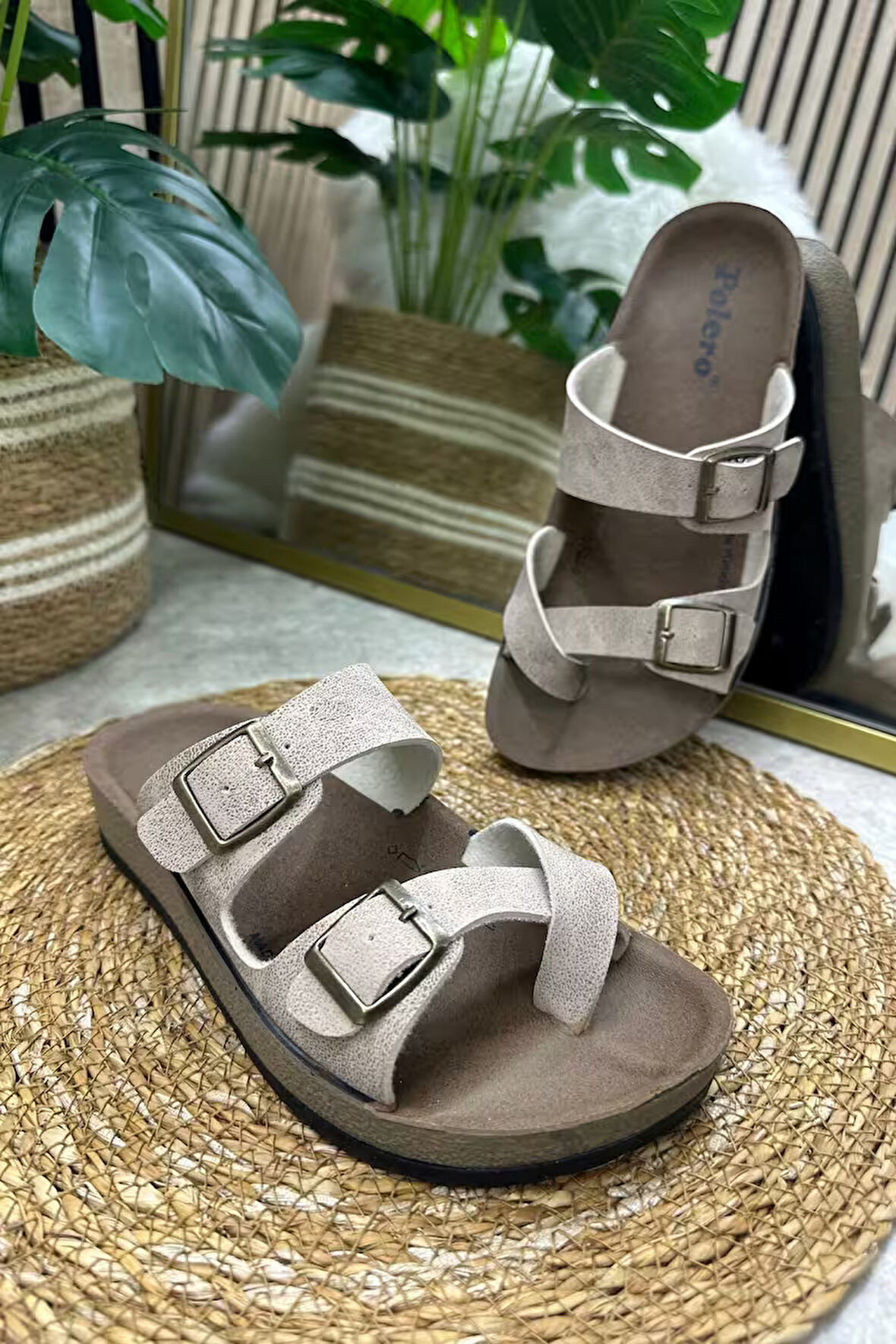 Günlük Kadın Terlik Tek Parmak Arası Rahat Mantar Taban Tokalı Ayarlanabilir Sandalet 147 