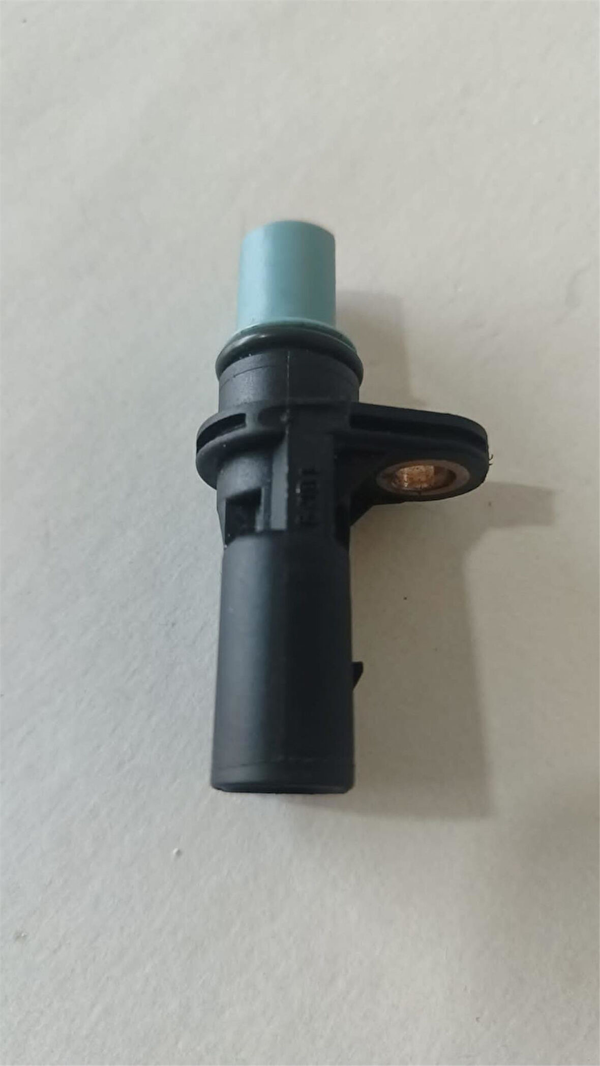 RENAULT EKSANTRİK MİLİ SENSÖRÜ 06C905163B