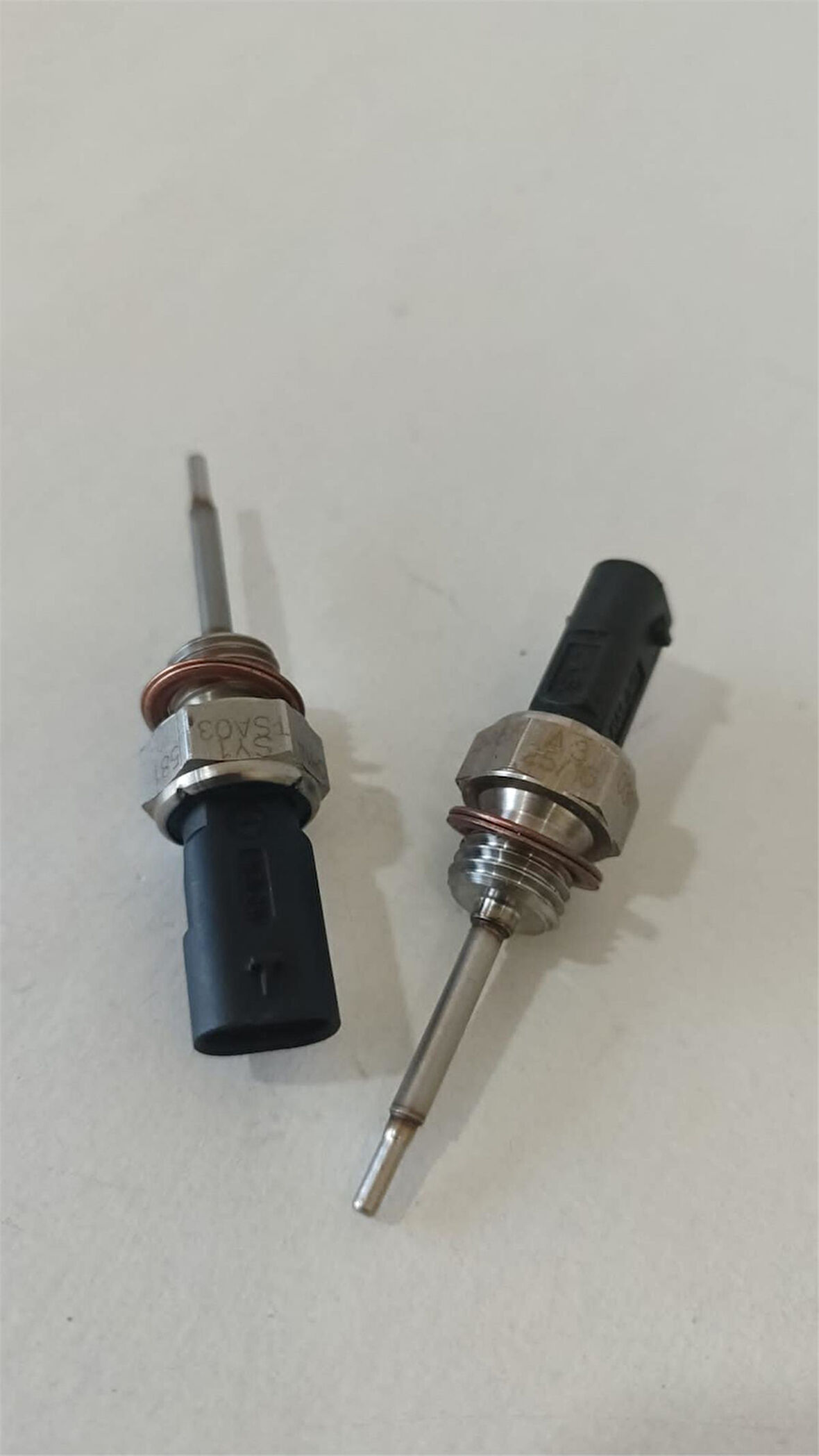 VW EGZOZ SICAKLIK SENSÖRÜ 03N906081A