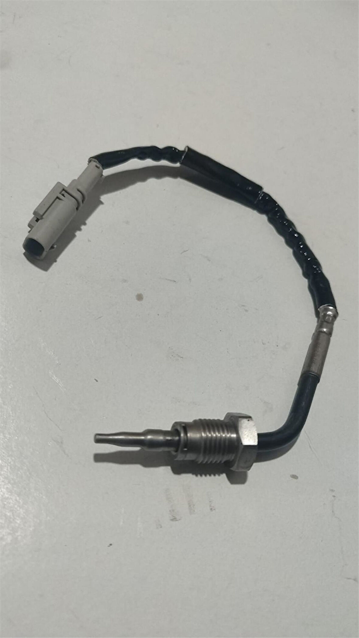 HYUNDAİ EGZOZ SICAKLIK SENSÖRÜ 39230-2U000