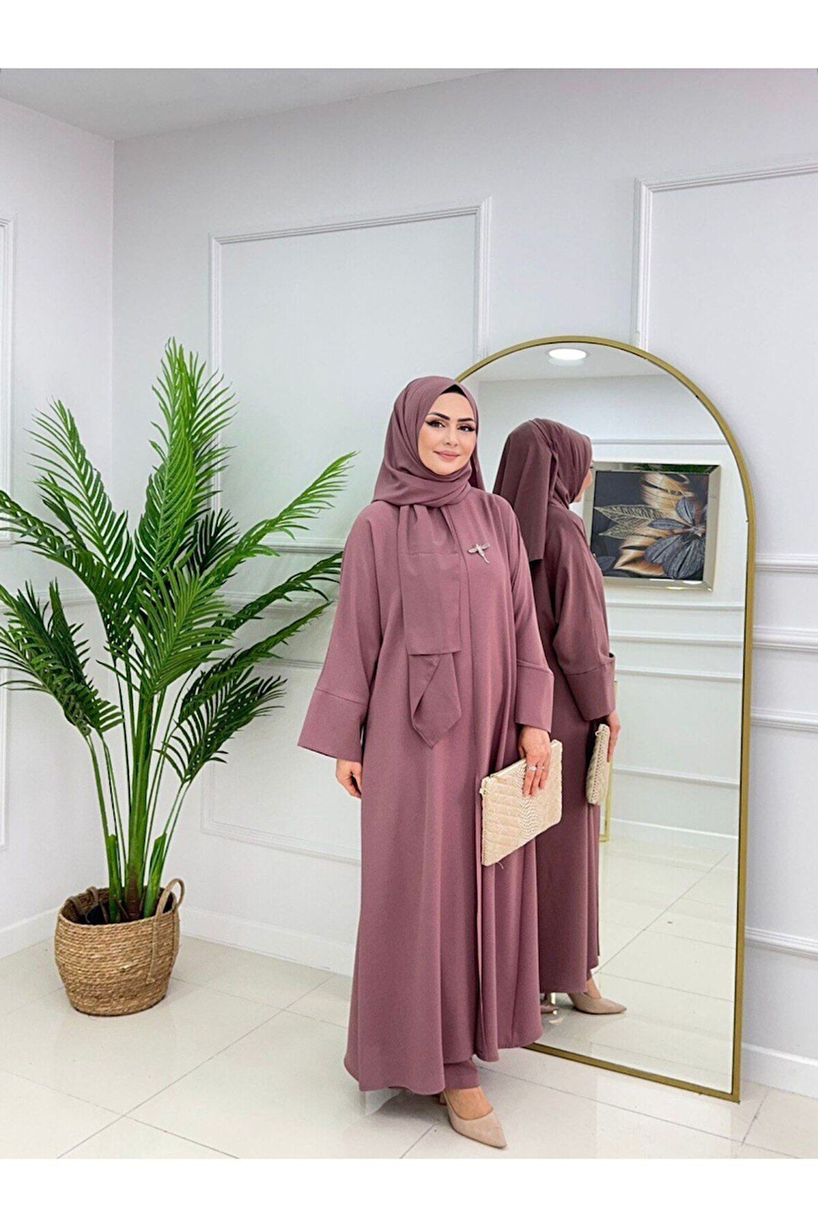 Kadın Tesettür 2'Li Takım Ferace Formunda Tunik & Pantolon