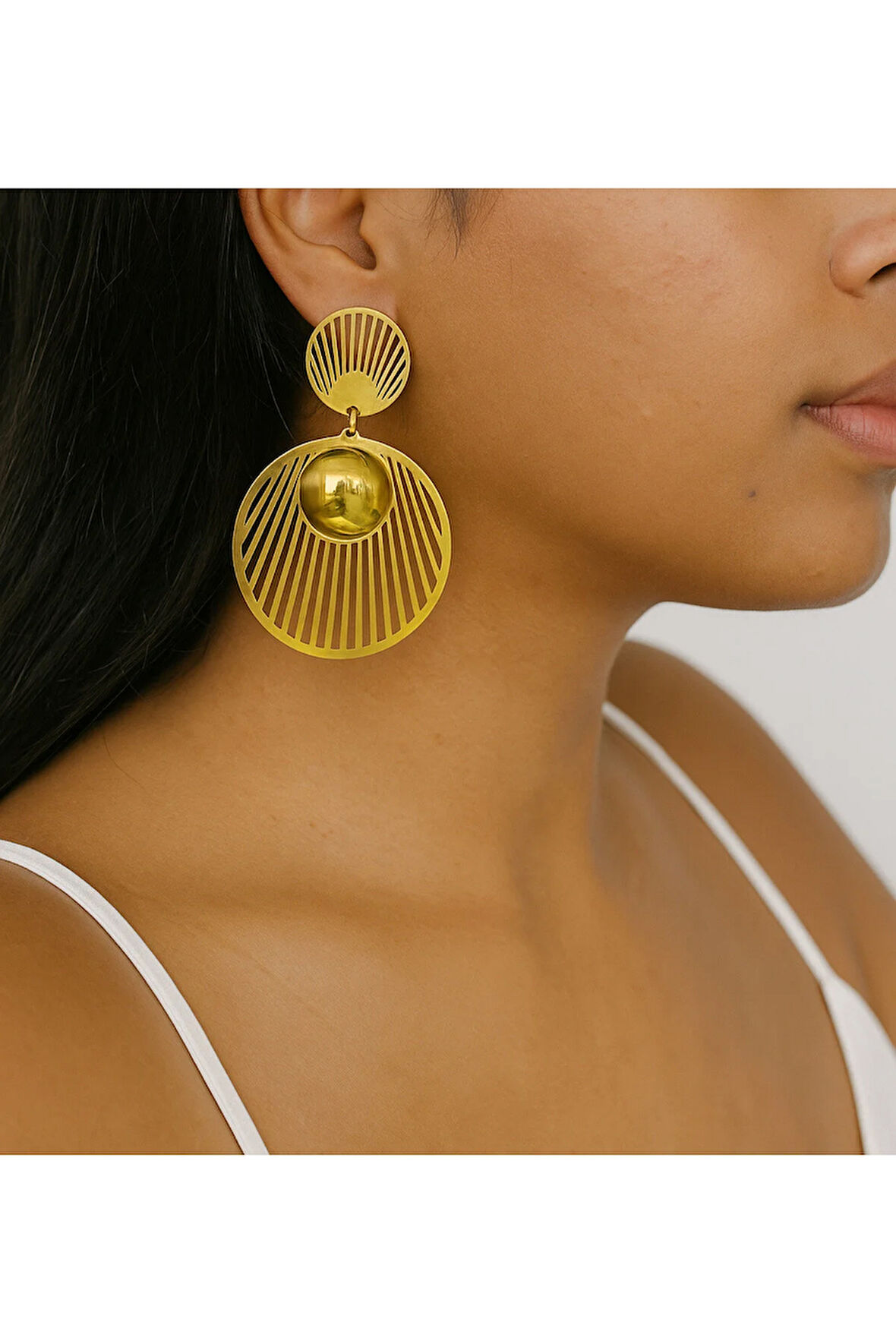 Çelik Kararma Yapmaz Oval Şık Zarif Kadın Küpe