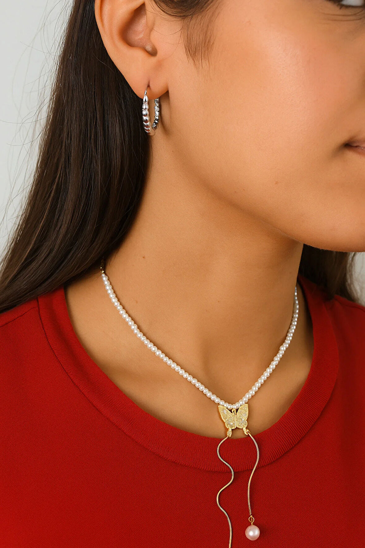 Çelik Kararma Yapmaz İnci Taşlı Kelebek Figürlü Şık Zarif Kadın Kolye