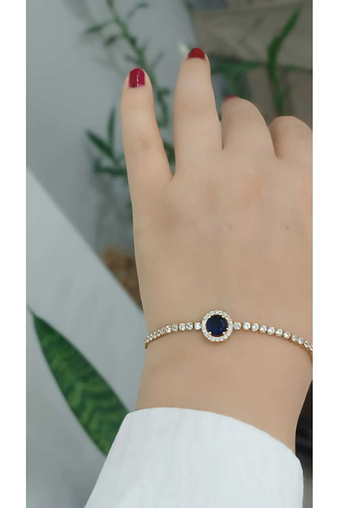 Su Yolu Çelik Kararma Yapmaz Siyah Taşlı Şık Zarif Kadın Bileklik