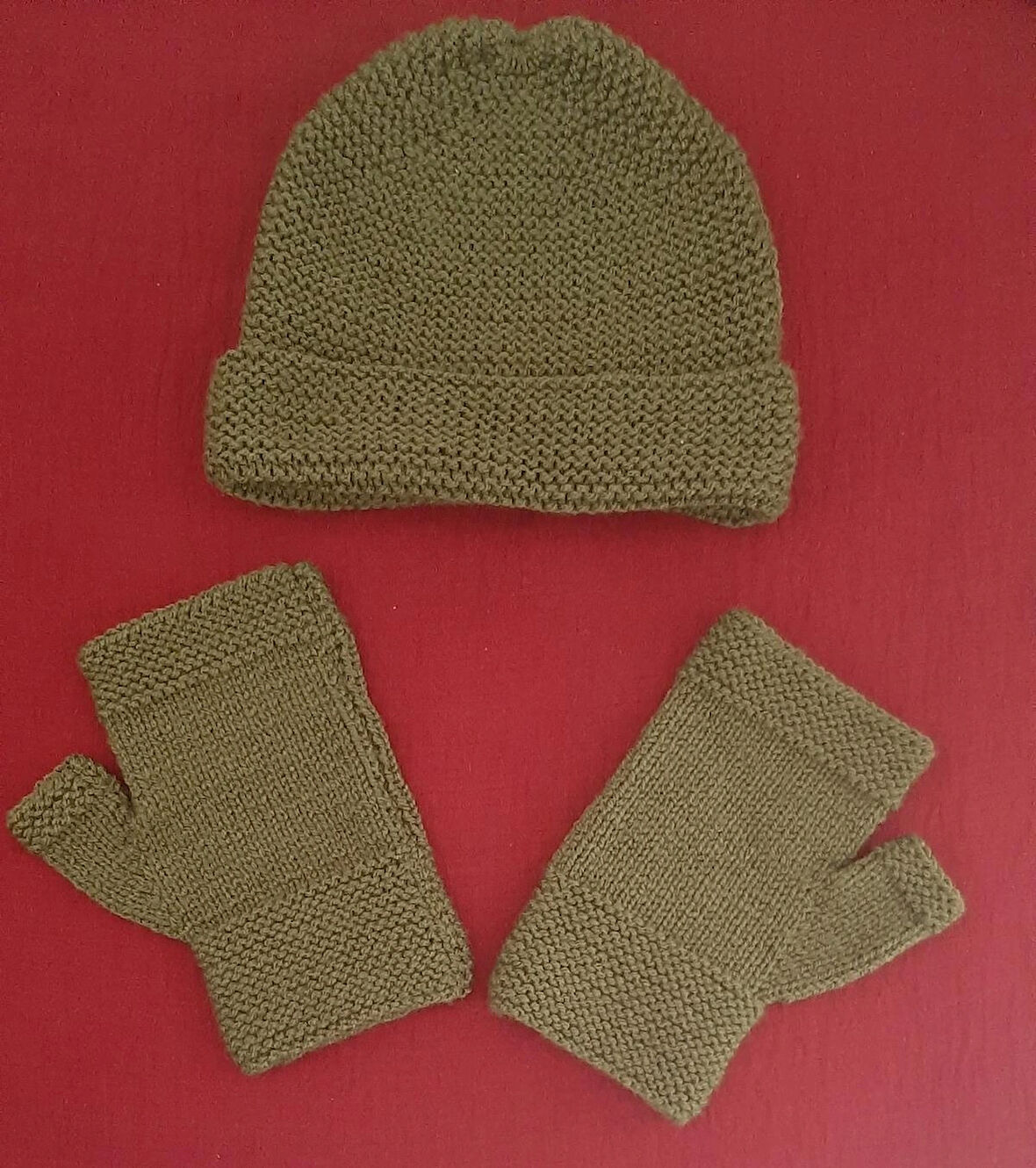 El örgüsü Eldiven Ve Bere 