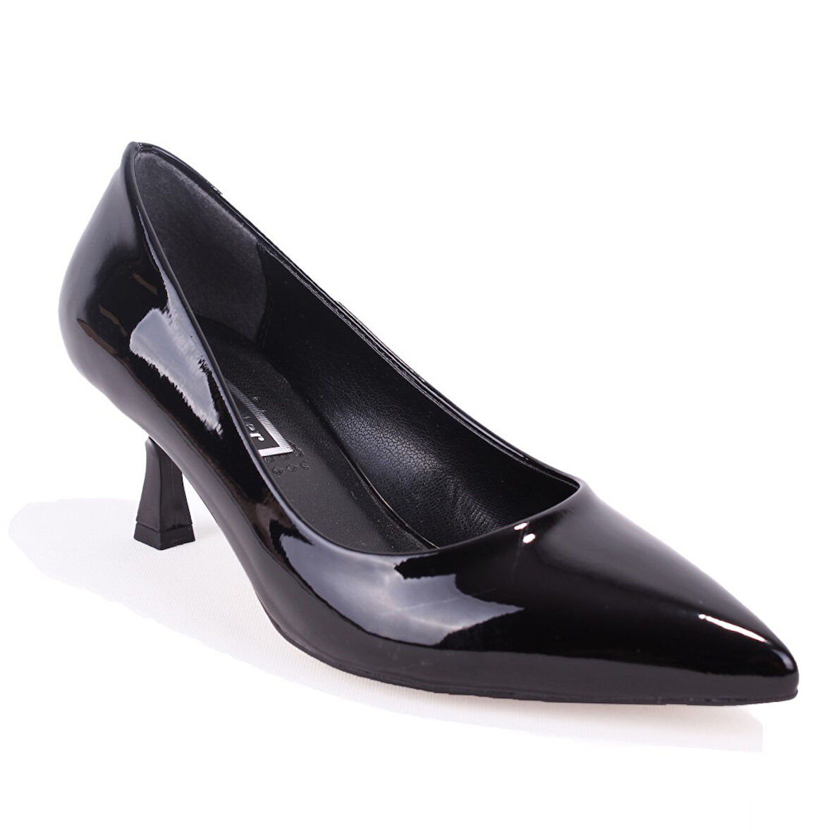 Dagoster DZA07-388499 Siyah Rugan Stiletto Topuklu Kadın Ayakkabı