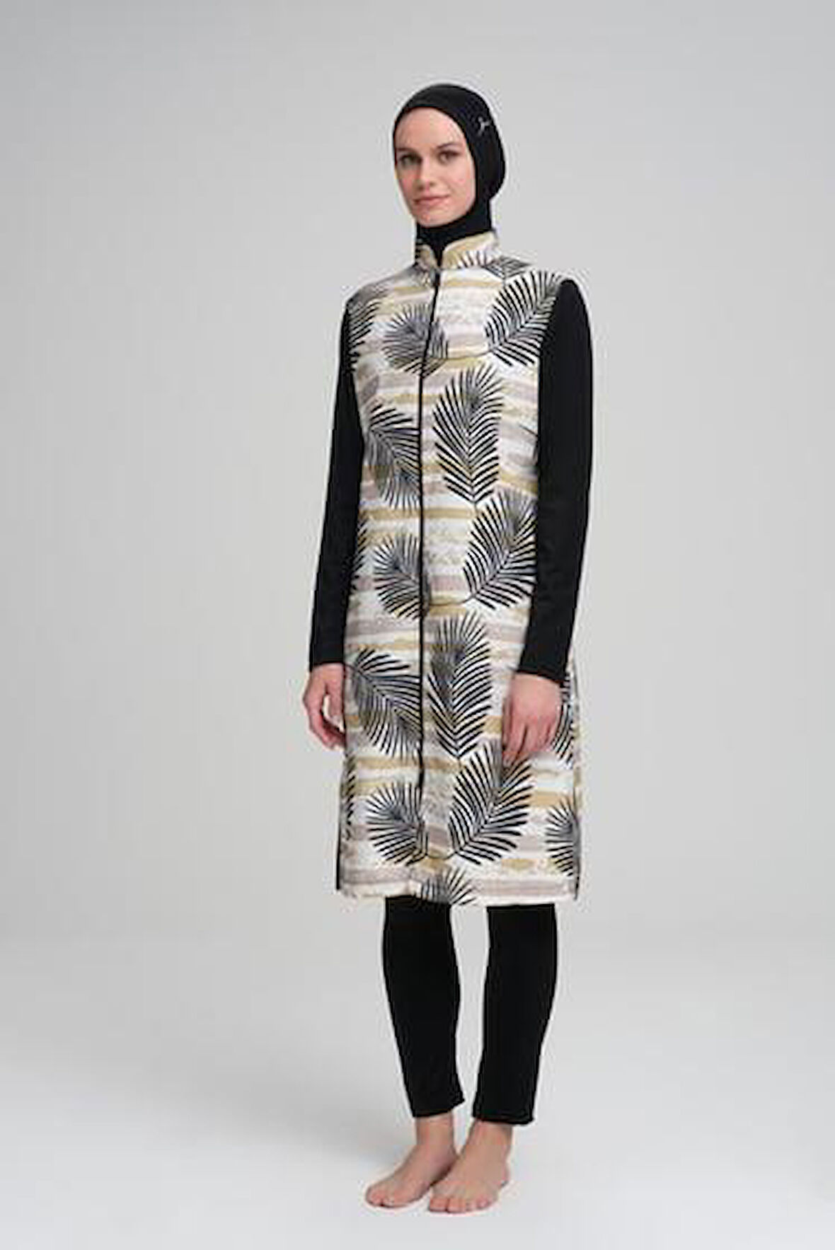 Haşema 3010 Siyah Çizgili Yaprak Desenli  Jileli 4 Parça Tesettür Mayo Takımı