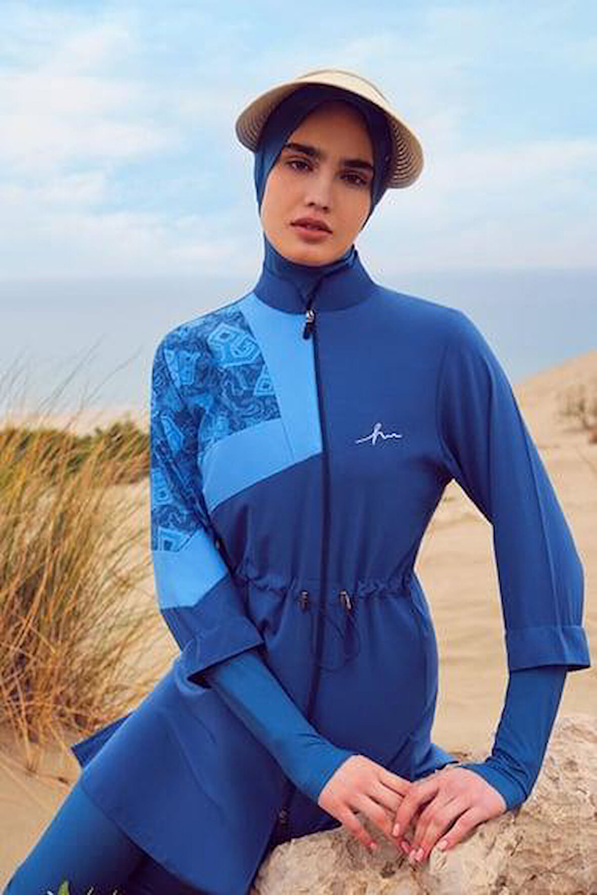 Haşema 3079 Petrol Mavisi Anadolu Koleksiyonu Parmak Geçirme Detaylı Jileli 5 Parça Tesettür Mayo Takımı