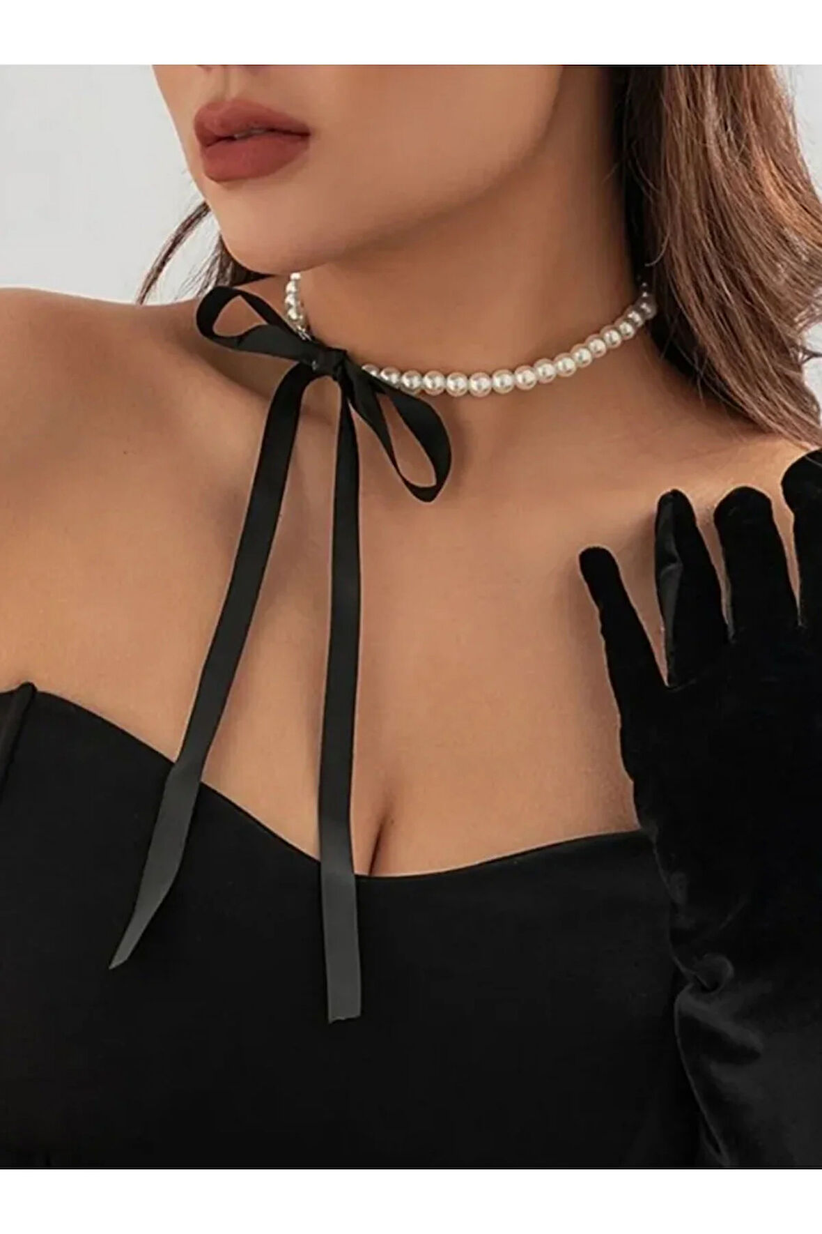 El Yapımı -İnci Parıltısıyla Şık Kolye Özel Tasarım