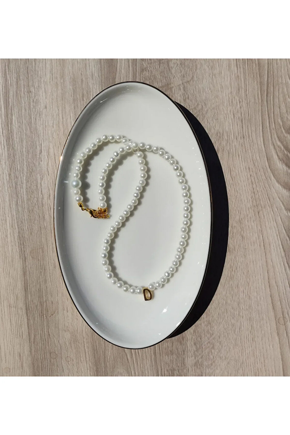 El Yapımı -İnci Zarafetinde Harfli İnci Kolye - Kişiselleştirilmiş Hediye