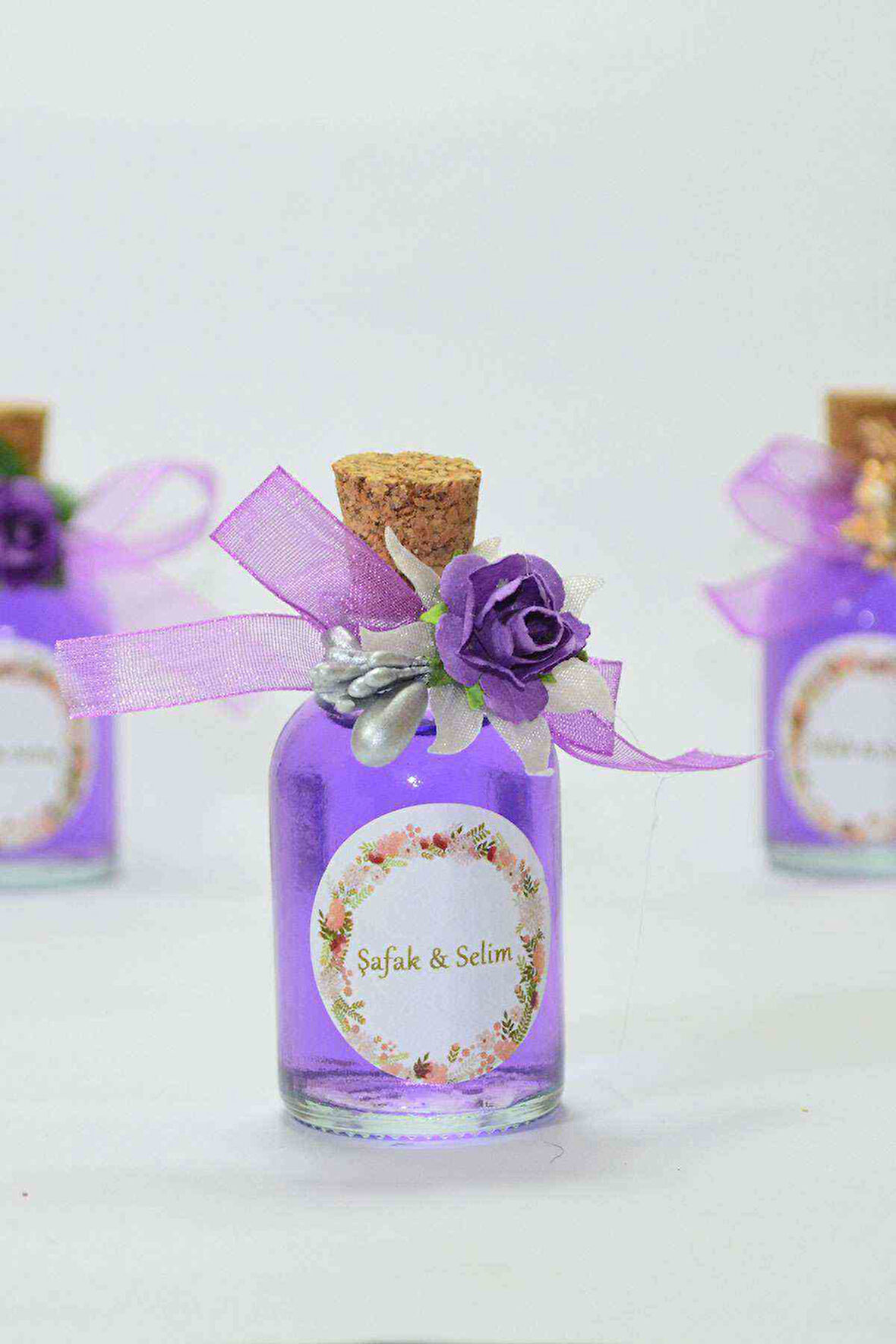 25 Adet Çiçekli Hediyelik Kolonya Şişesi, Nikah Şekeri, Bebek Şekeri - Gümüş Mor