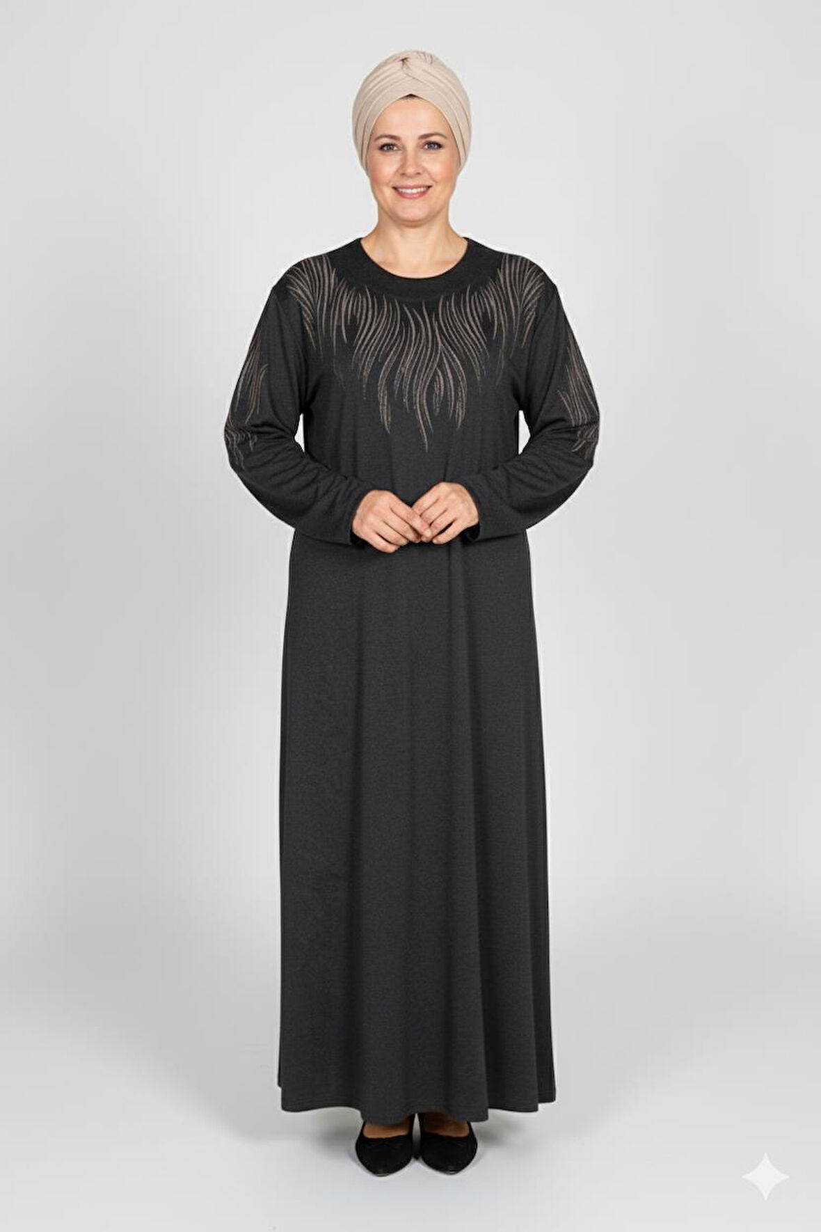 Hesna Kadın Ferda Kışlık Battal Beden Boydan Baskılı Siyah Elbise