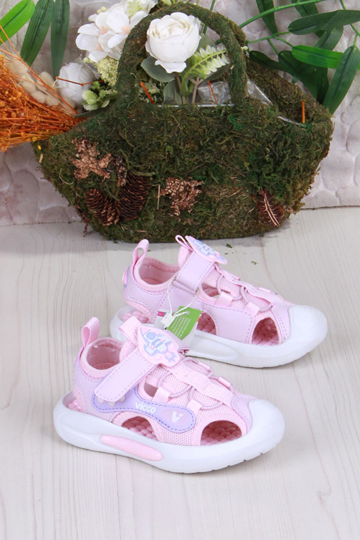 Vicco 332.P25Y.221 Rocket Pudra Esnek Rahat Işıklı Kız Çocuk Sandalet