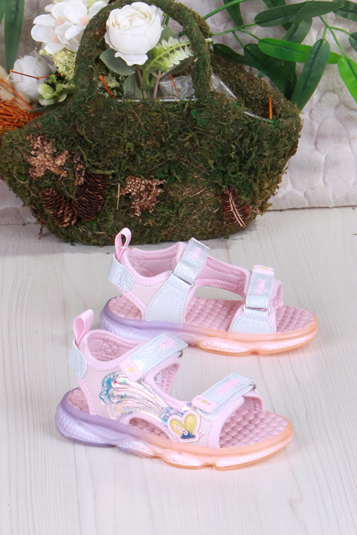 Vicco 332.B25Y.254 Pudra Can Anatomik Işıklı Kız Çocuk Sandalet