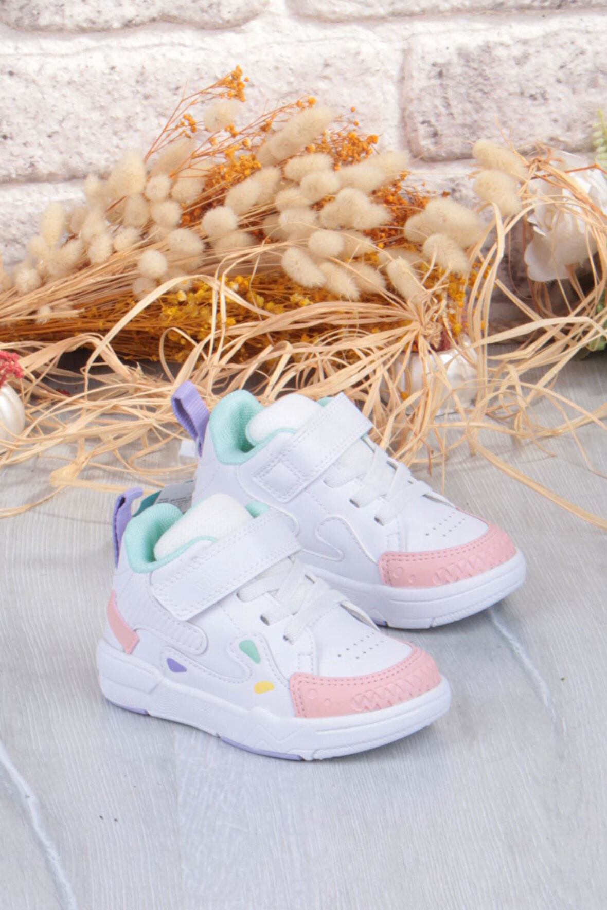 Vicco 946.B25K.439 Beyaz Pembe Nita Rahat Haif Kız Çocuk Bot