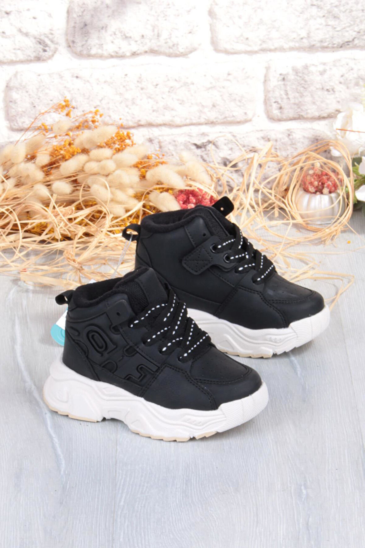 Vicco 946.F25K.449 Milas Siyah Rahat Hafif Çocuk Bot