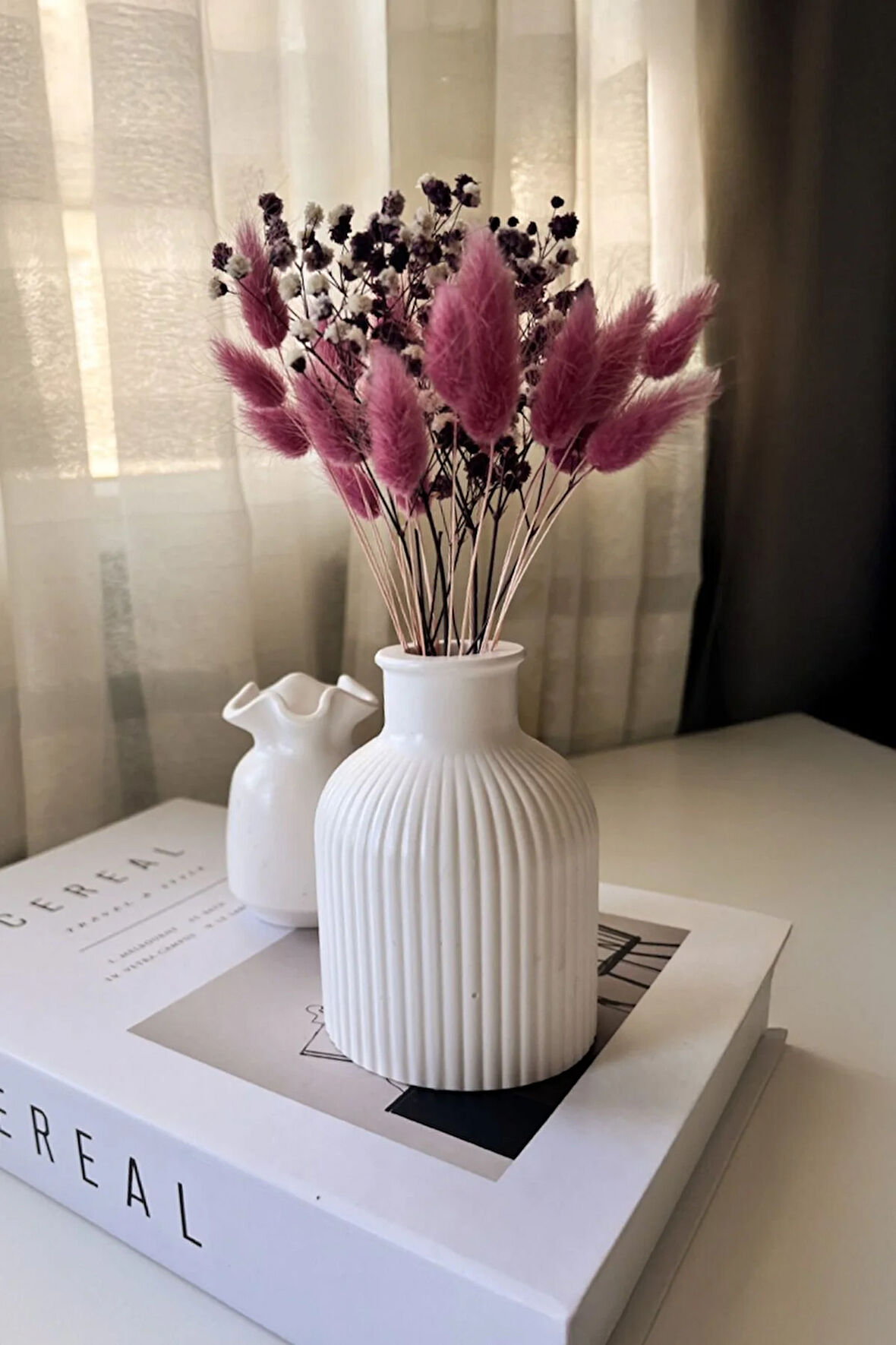 Dekoratif Şerit Desenli Minimal Vazo