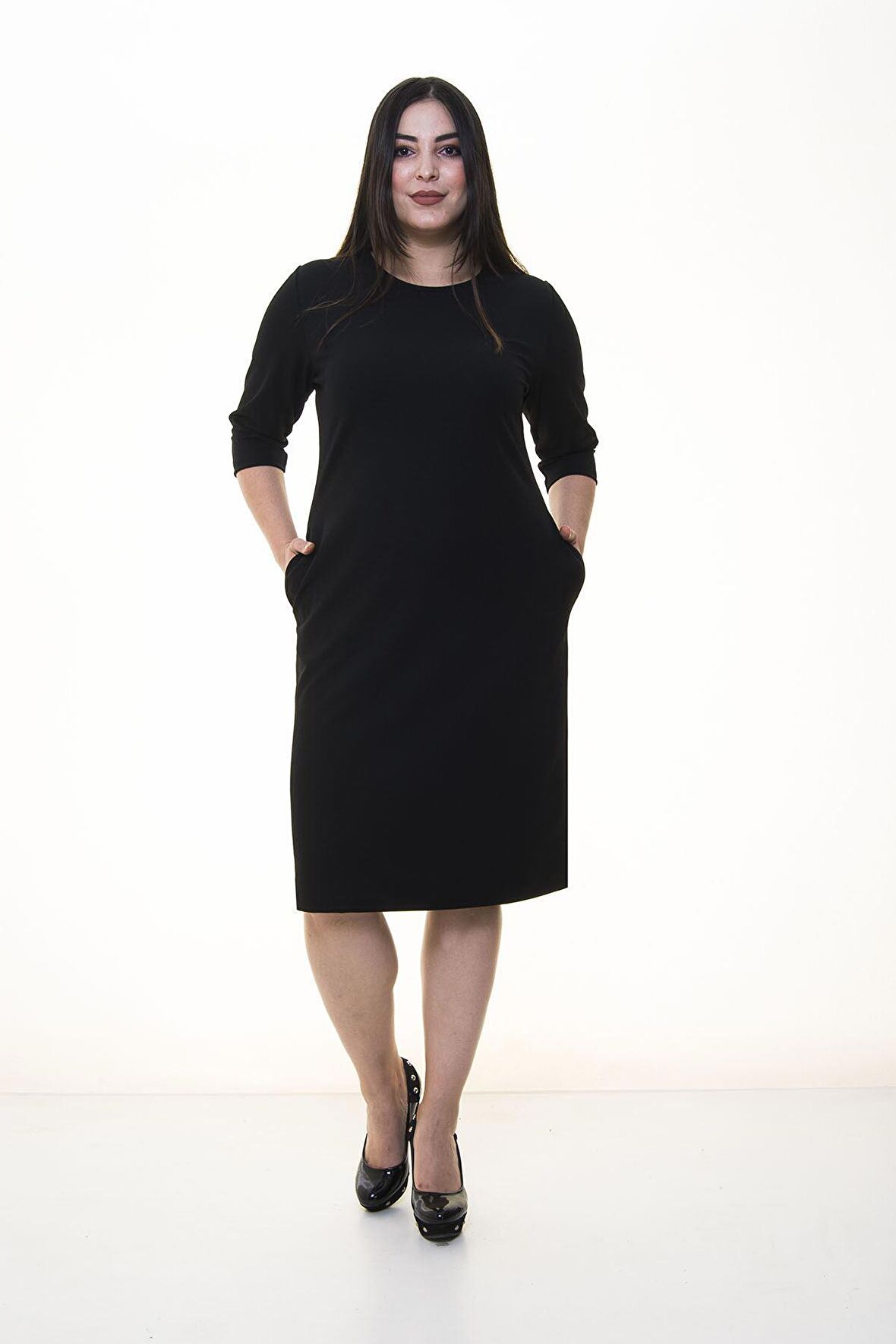 Siyah Cepli Esnek Elbise 34E-1381